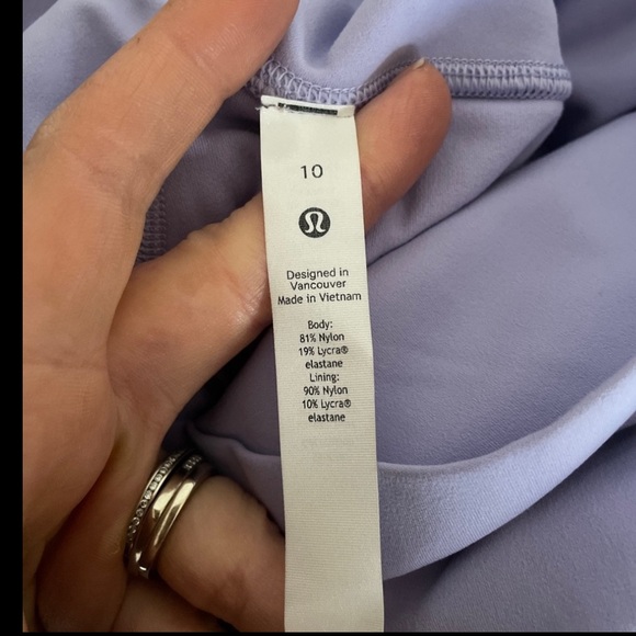 Lululemon light purple leggings - Picture 2 of 5